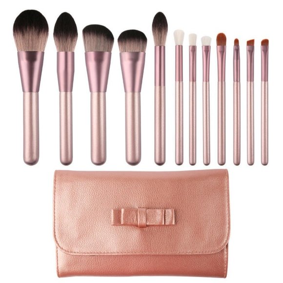 Premium Synthetic Hair 12 Piece Makeup Brush Set With Case - Picture 1 of 14